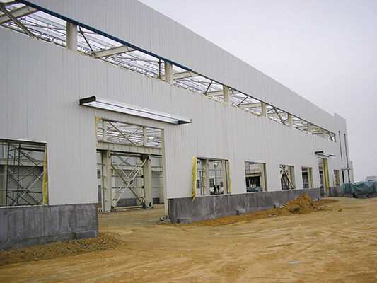 Bon prix Taille Construction en acier sur mesure Bâtiments légers Assemblage rapide en ligne