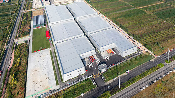 Good price C Section Steel Structure Buildings Z Section Pre Engineered Steel Construction Warehouse online