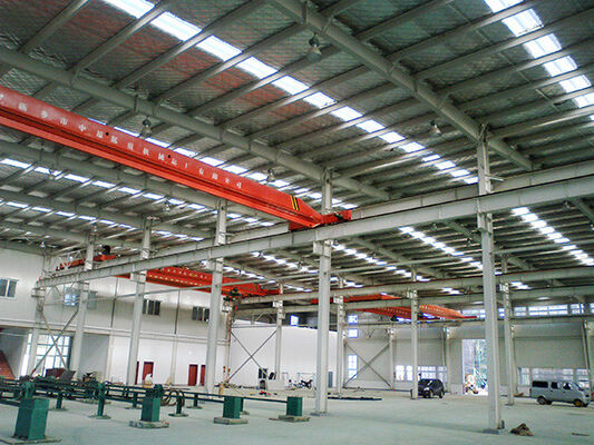 Goede prijs Lichte moderne staalgebouwen Q235 Q355B Staalframe Prefab gebouw online