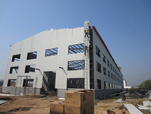 İyi bir fiyat. Q355 Q235 Çelik Çerçeve Bina Ticari Ekonomi Metal binalar çevrimiçi